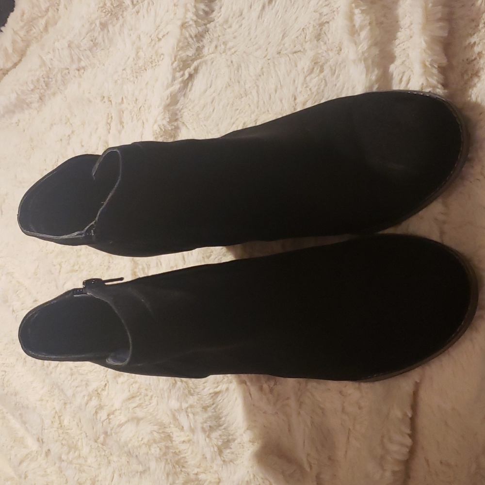 Madden Black Size 10 Wedges Worn Once